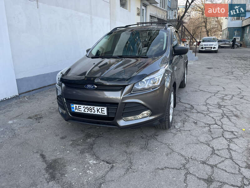Позашляховик / Кросовер Ford Escape 2015 в Дніпрі