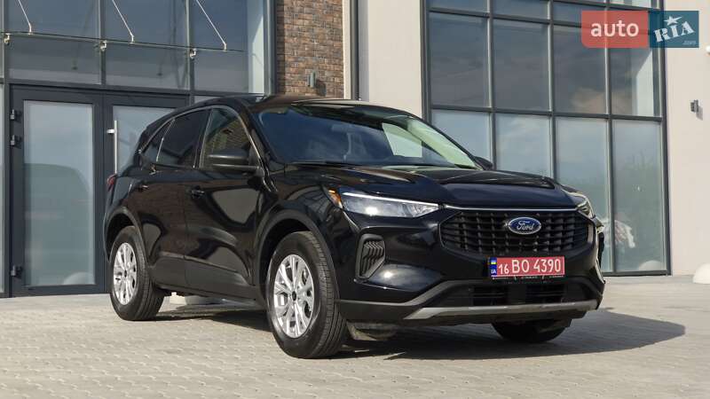 Внедорожник / Кроссовер Ford Escape 2023 в Тернополе