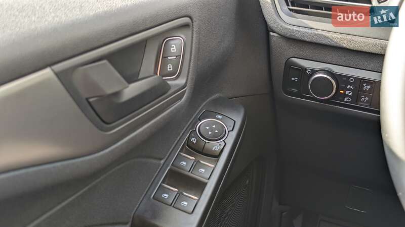 Внедорожник / Кроссовер Ford Escape 2023 в Тернополе
