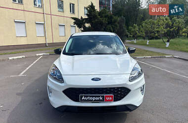 Внедорожник / Кроссовер Ford Escape 2022 в 