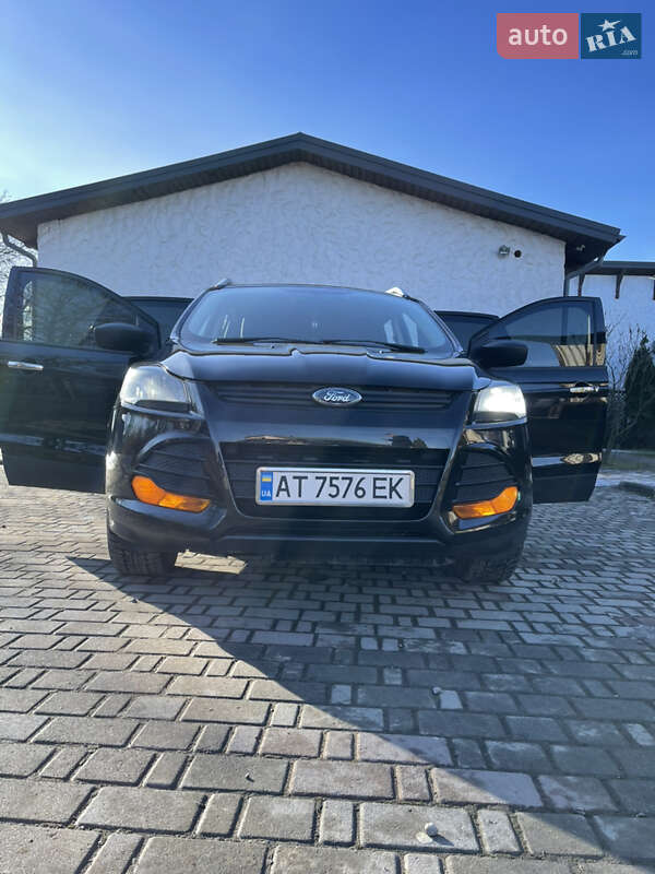 Внедорожник / Кроссовер Ford Escape 2014 в Косове