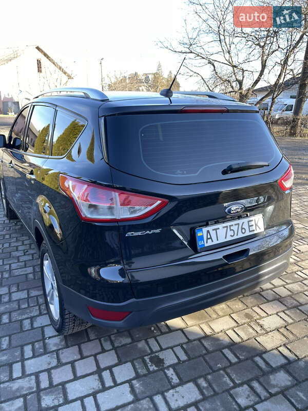 Внедорожник / Кроссовер Ford Escape 2014 в Косове
