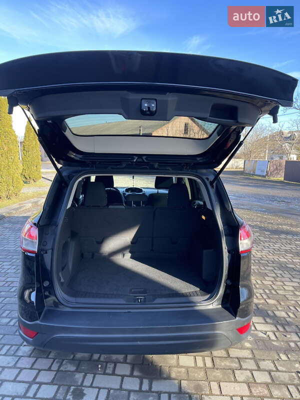 Внедорожник / Кроссовер Ford Escape 2014 в Косове