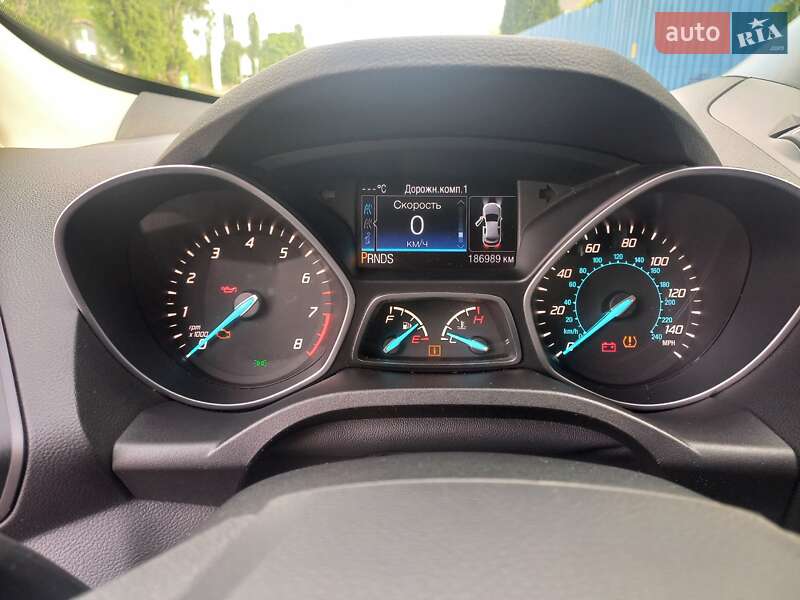 Внедорожник / Кроссовер Ford Escape 2016 в Броварах