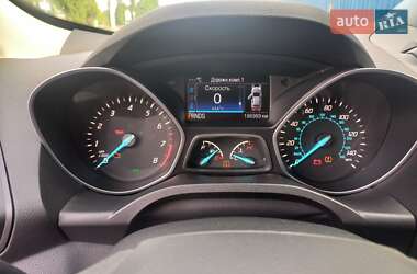Внедорожник / Кроссовер Ford Escape 2016 в 
