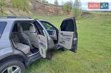 Внедорожник / Кроссовер Ford Escape 2011 в 