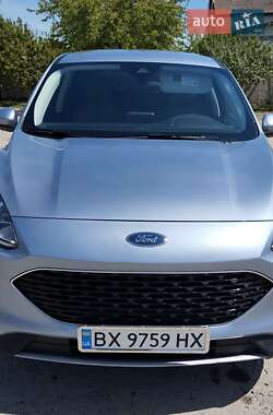 Позашляховик / Кросовер Ford Escape 2022 в 