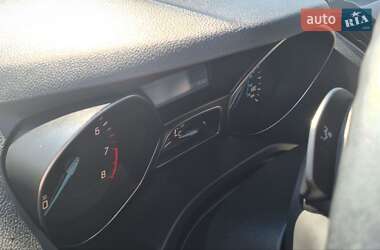 Внедорожник / Кроссовер Ford Escape 2014 в 
