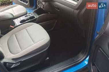 Внедорожник / Кроссовер Ford Escape 2021 в 
