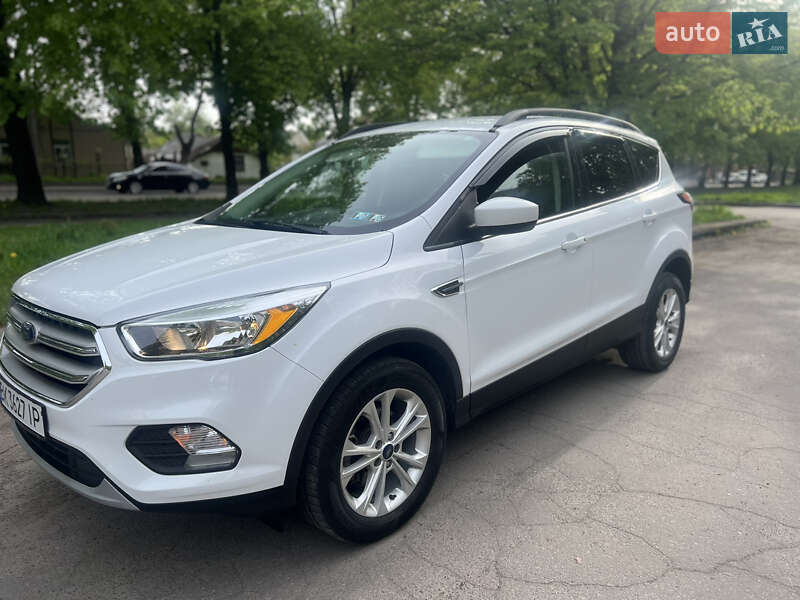 Внедорожник / Кроссовер Ford Escape 2018 в Ровно фото 4 Внедорожник / Кроссовер Ford Escape 2018 в Ровно