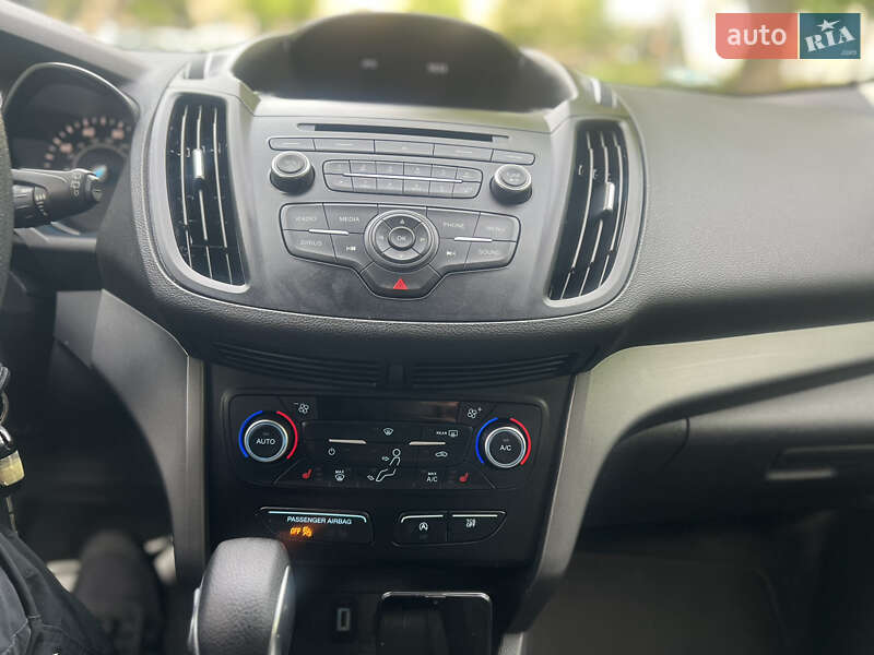 Внедорожник / Кроссовер Ford Escape 2018 в Ровно фото 15 Внедорожник / Кроссовер Ford Escape 2018 в Ровно