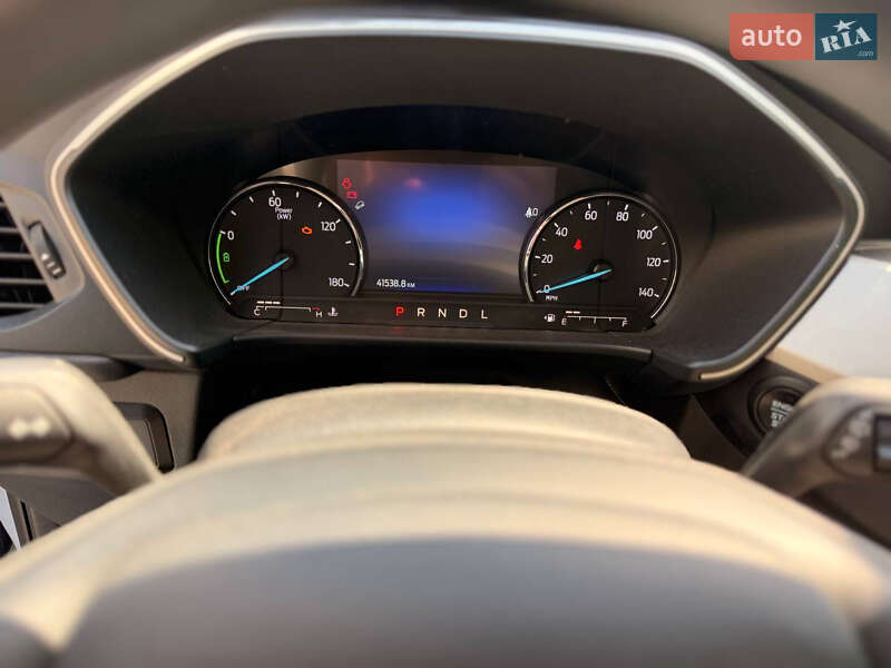 Внедорожник / Кроссовер Ford Escape 2022 в Днепре