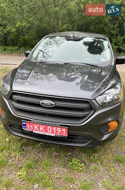 Позашляховик / Кросовер Ford Escape 2019 в 