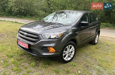 Позашляховик / Кросовер Ford Escape 2019 в 