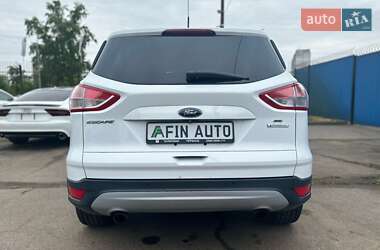 Внедорожник / Кроссовер Ford Escape 2014 в 