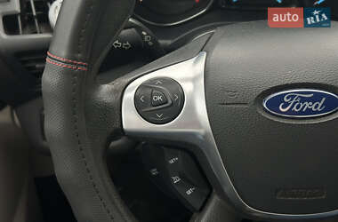 Внедорожник / Кроссовер Ford Escape 2014 в 
