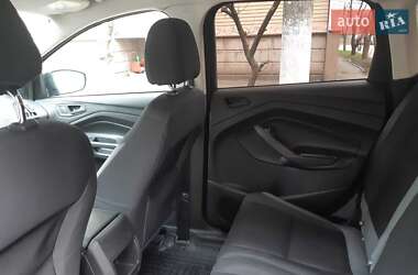 Внедорожник / Кроссовер Ford Escape 2014 в 