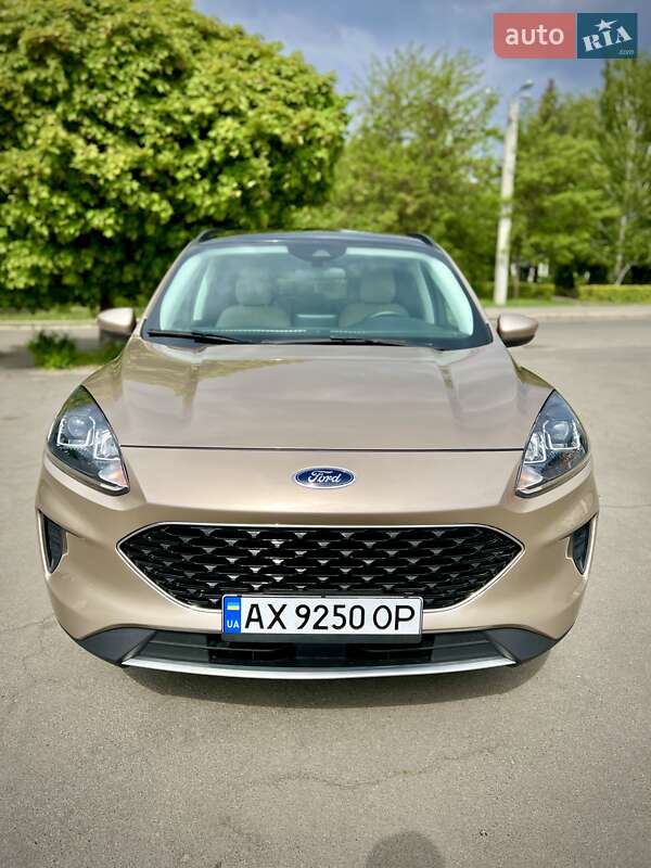 Внедорожник / Кроссовер Ford Escape 2021 в Харькове