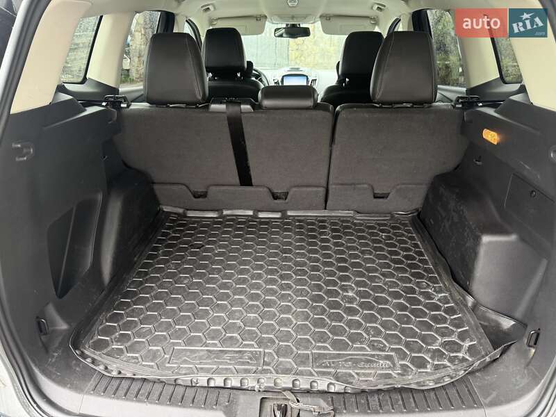 Позашляховик / Кросовер Ford Escape 2013 в Львові