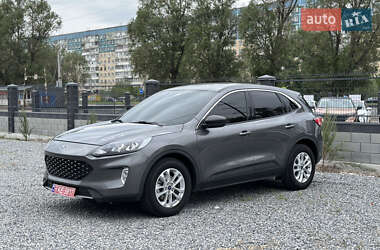 Внедорожник / Кроссовер Ford Escape 2022 в 