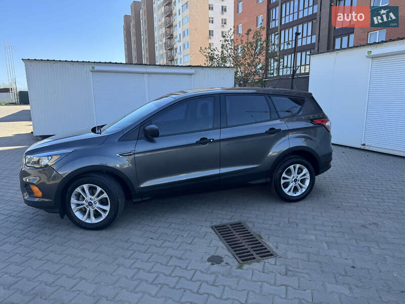 Позашляховик / Кросовер Ford Escape 2018 в Одесі