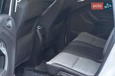 Внедорожник / Кроссовер Ford Escape 2015 в 