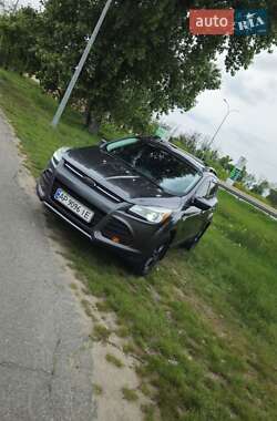Внедорожник / Кроссовер Ford Escape 2014 в 