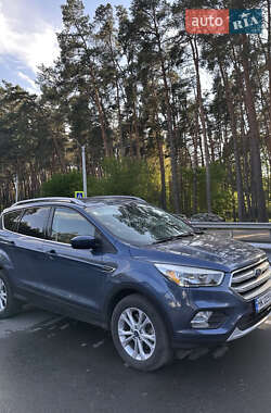Внедорожник / Кроссовер Ford Escape 2018 в Дубно