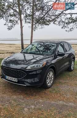 Позашляховик / Кросовер Ford Escape 2021 в Черкасах