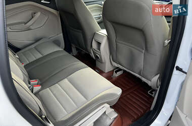 Позашляховик / Кросовер Ford Escape 2012 в 