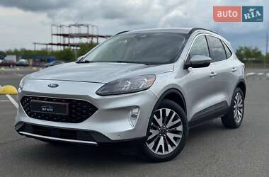 Внедорожник / Кроссовер Ford Escape 2020 в Киеве