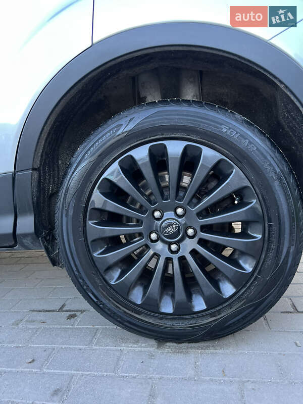 Внедорожник / Кроссовер Ford Escape 2017 в Тернополе