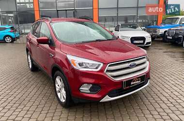 Позашляховик / Кросовер Ford Escape 2016 в Львові