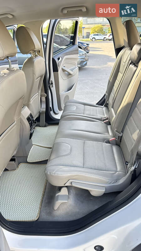 Внедорожник / Кроссовер Ford Escape 2015 в Львове