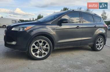 Позашляховик / Кросовер Ford Escape 2014 в 