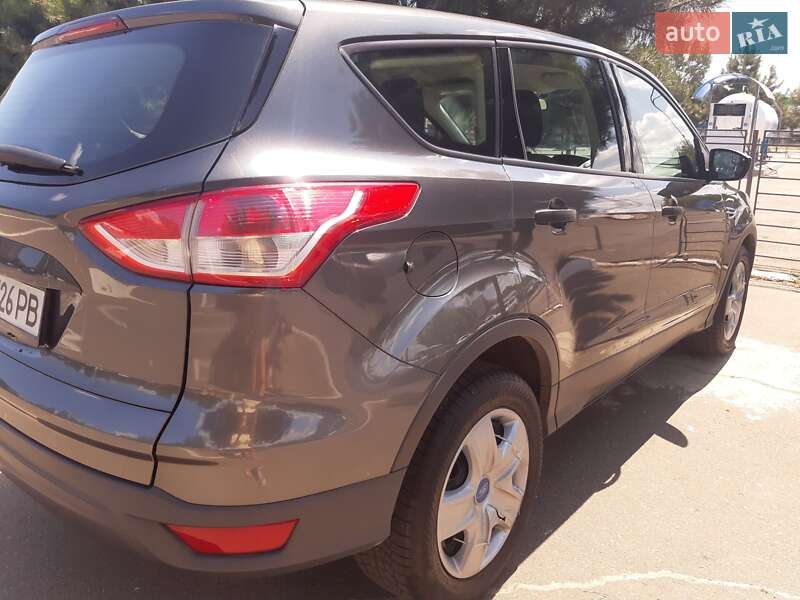 Позашляховик / Кросовер Ford Escape 2015 в Одесі