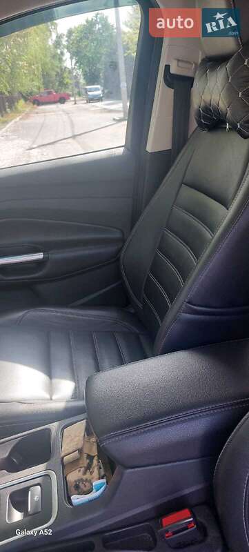 Внедорожник / Кроссовер Ford Escape 2016 в Павлограде фото 3 Внедорожник / Кроссовер Ford Escape 2016 в Павлограде