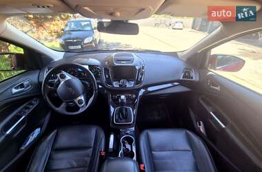 Внедорожник / Кроссовер Ford Escape 2013 в 