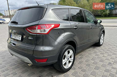 Внедорожник / Кроссовер Ford Escape 2016 в 