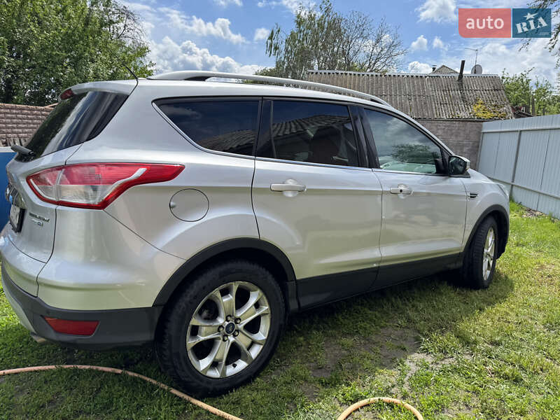 Внедорожник / Кроссовер Ford Escape 2015 в Фастове