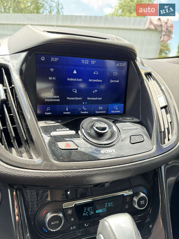Внедорожник / Кроссовер Ford Escape 2015 в Фастове