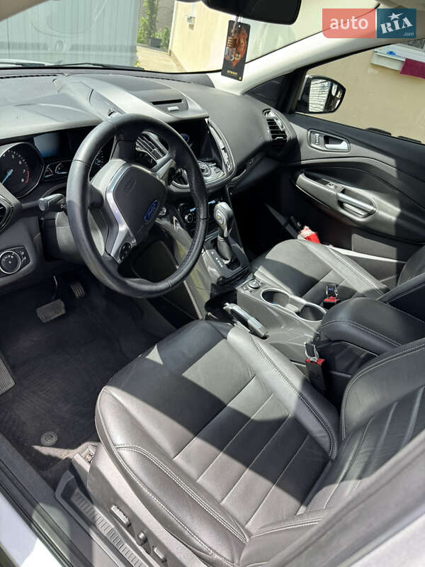 Внедорожник / Кроссовер Ford Escape 2015 в Фастове