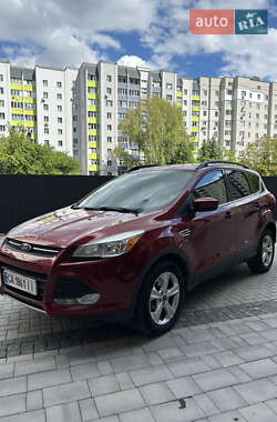 Внедорожник / Кроссовер Ford Escape 2015 в 