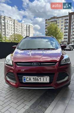 Внедорожник / Кроссовер Ford Escape 2015 в 