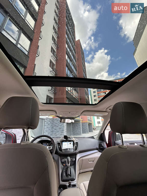 Внедорожник / Кроссовер Ford Escape 2015 в Житомире