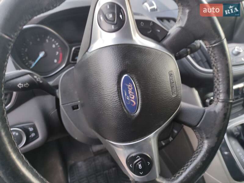 Внедорожник / Кроссовер Ford Escape 2013 в Тернополе