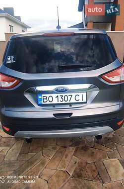 Внедорожник / Кроссовер Ford Escape 2013 в 