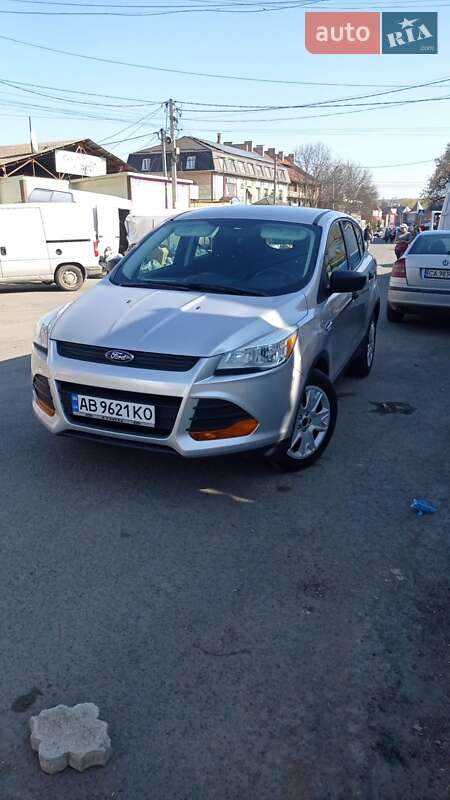 Внедорожник / Кроссовер Ford Escape 2014 в Бершади