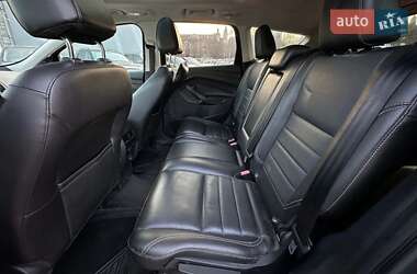 Внедорожник / Кроссовер Ford Escape 2013 в 