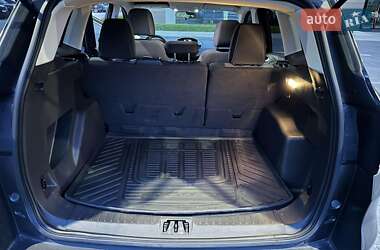 Внедорожник / Кроссовер Ford Escape 2017 в 